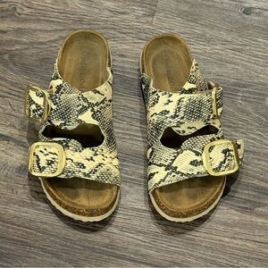 Outwoods Women’s Snake Skin Print 2 Buckle Sandals